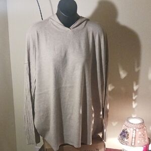 Zenana,NWOT!Never Worn, hooded,side slits,beige, sweater. (L,XL)